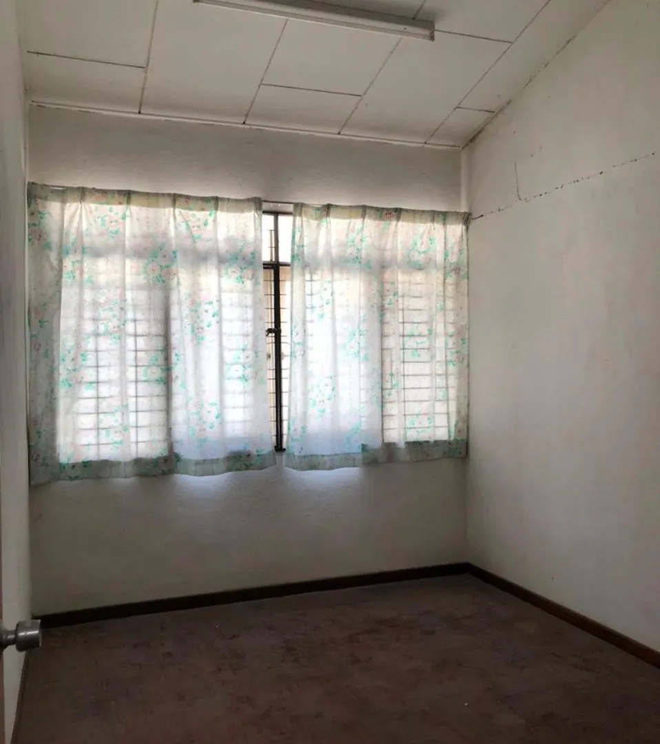 Rumah Teres Teluk Kumbar Байан-Лепас